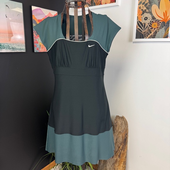 Nike Dresses & Skirts - Nike | RARE Serena Williams 2009 French Open Alternate Dress | L